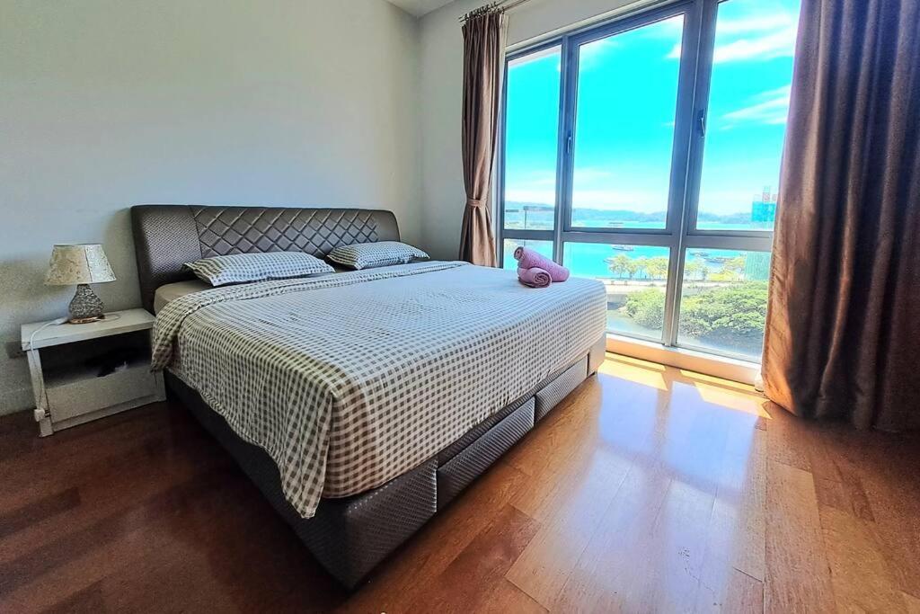 Sunrise Seaview Imago Loft D5 Above Imago Shopping Mall Apartment *