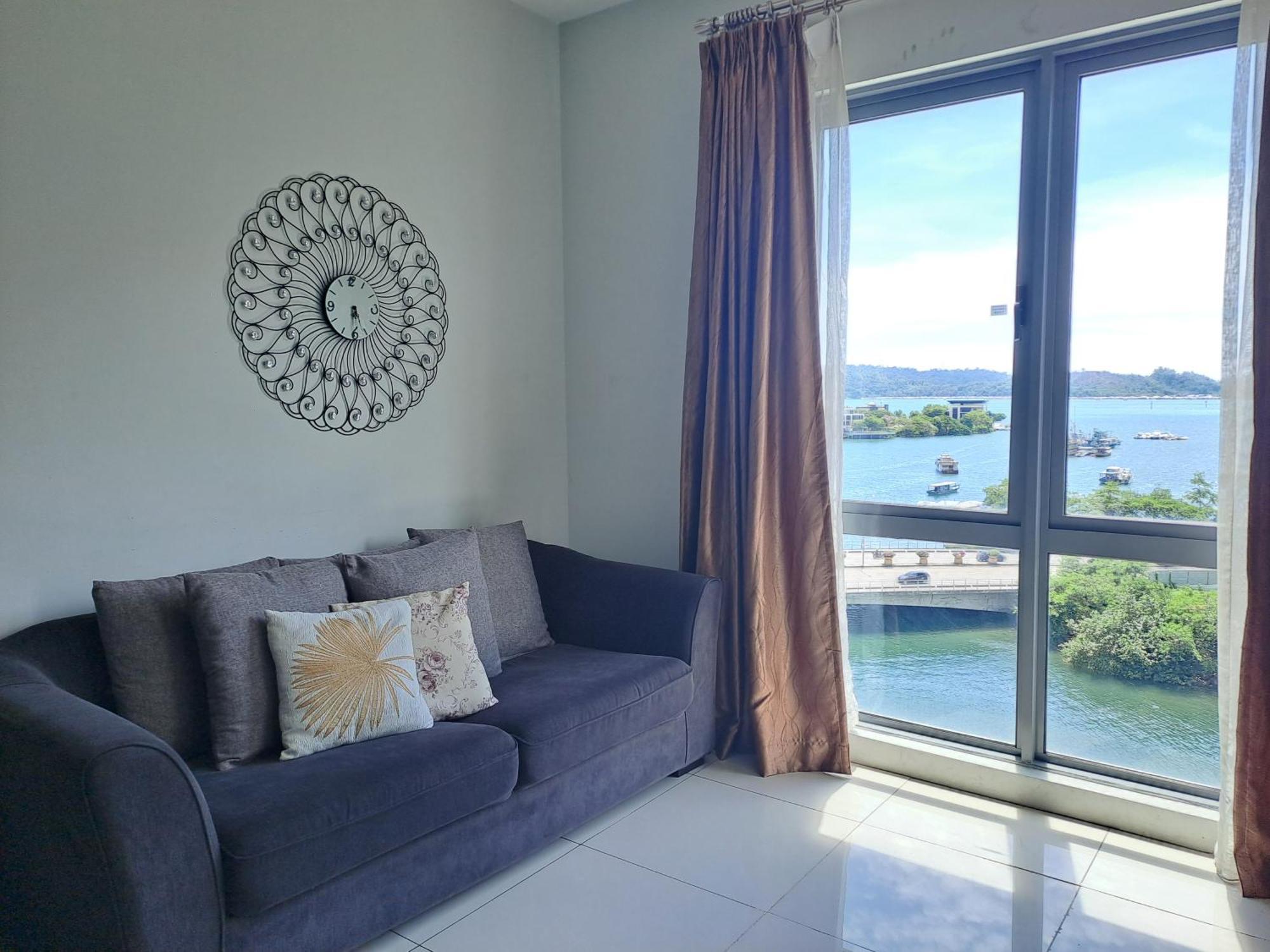 Sunrise Seaview Imago Loft D5 Above Imago Shopping Mall Apartment